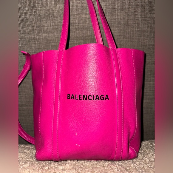 Balenciaga, 💕 Magenta Leather Tote Bag - Picture 1 of 9